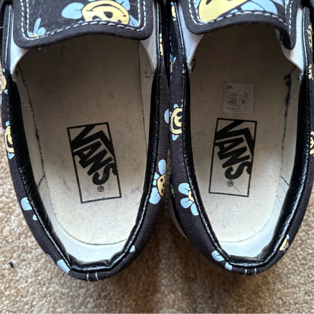 Vans Trippy Women’s Classic Slip On Shoes Size 9 - Picture 3 of 7